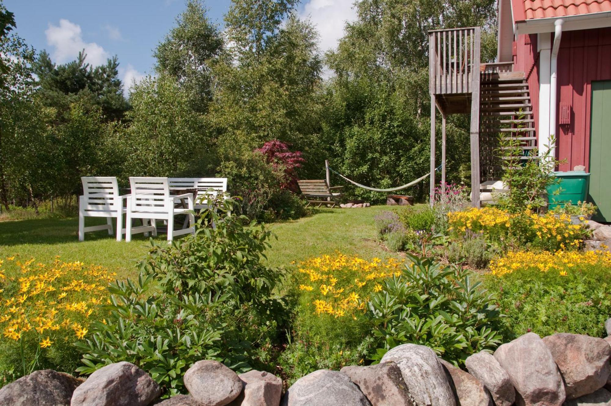 SimlångsdalenEscape To Paulssonpaleo住宿加早餐旅馆 外观 照片